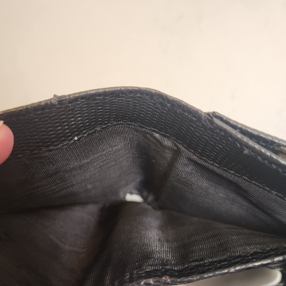 Salvatore Ferragamo Vara Vintage Wallet - Picture 11 of 12